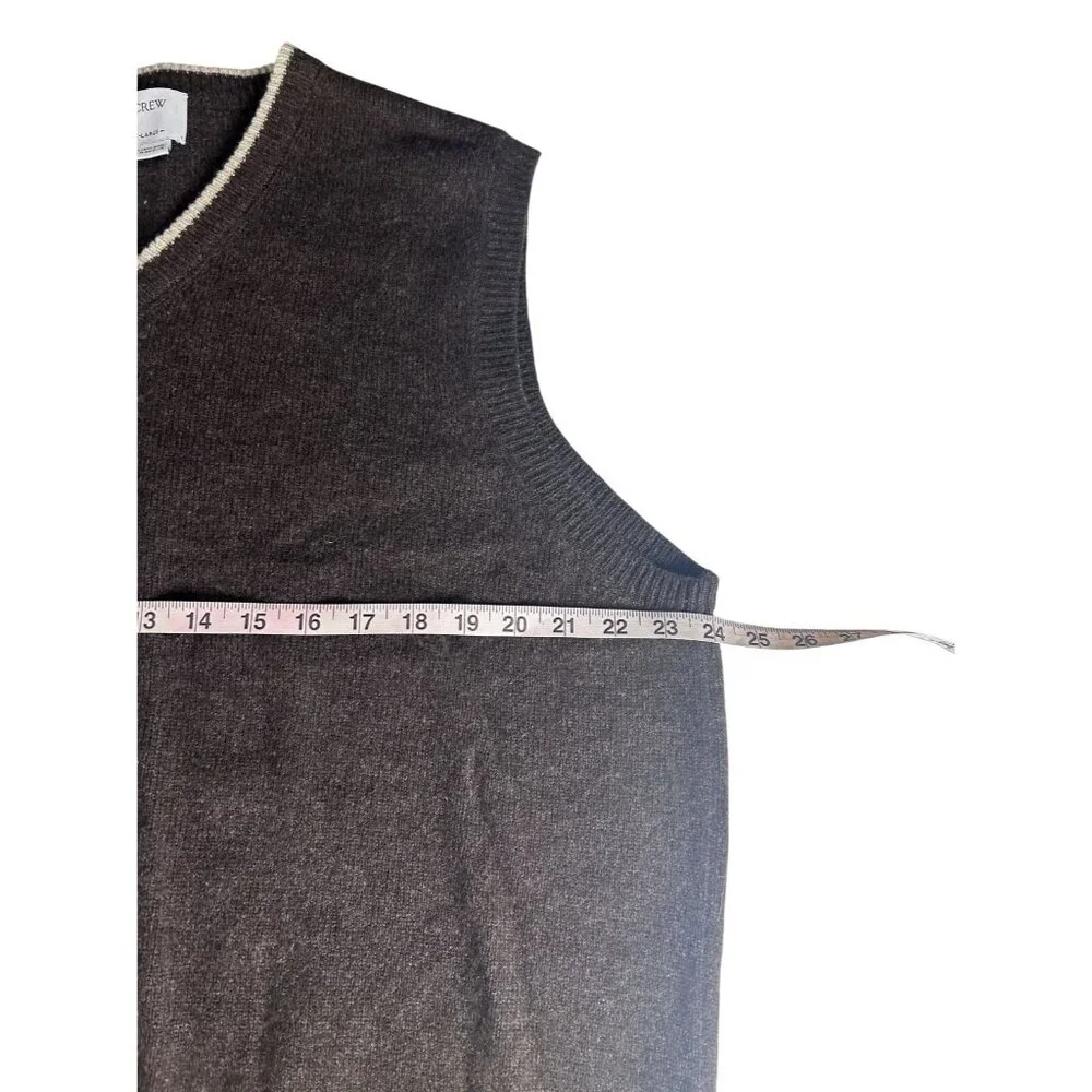 J.Crew V-Neck‎ Sweater Vest Men XL Brown 100% Lambswool V-Neck (Flaw_Small hole)